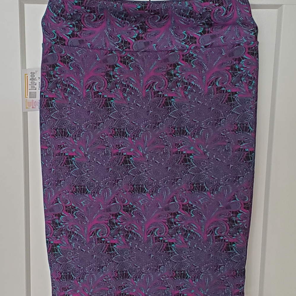 Lularoe Cassie medium skirt